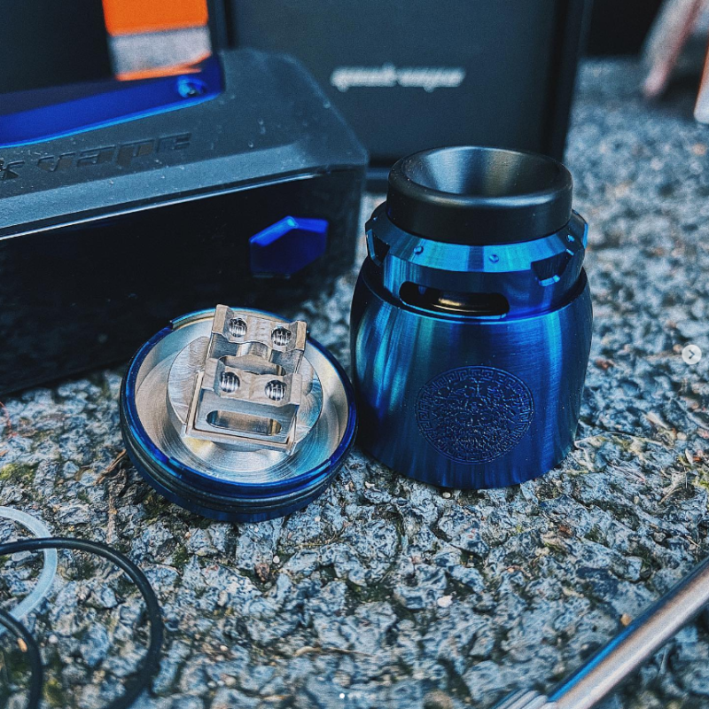 Atomizador GEEKVAPE ZEUS RDA